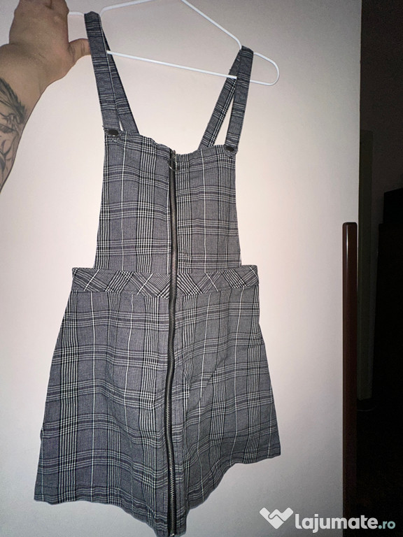 Salopetă fustă H&M
