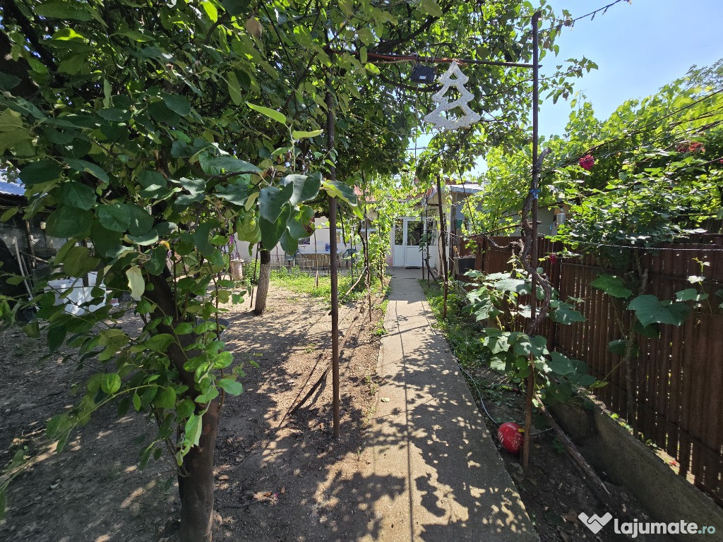 APARATORII PATRIEI - CASA DE VANZARE, SUPRAFATA 280MP