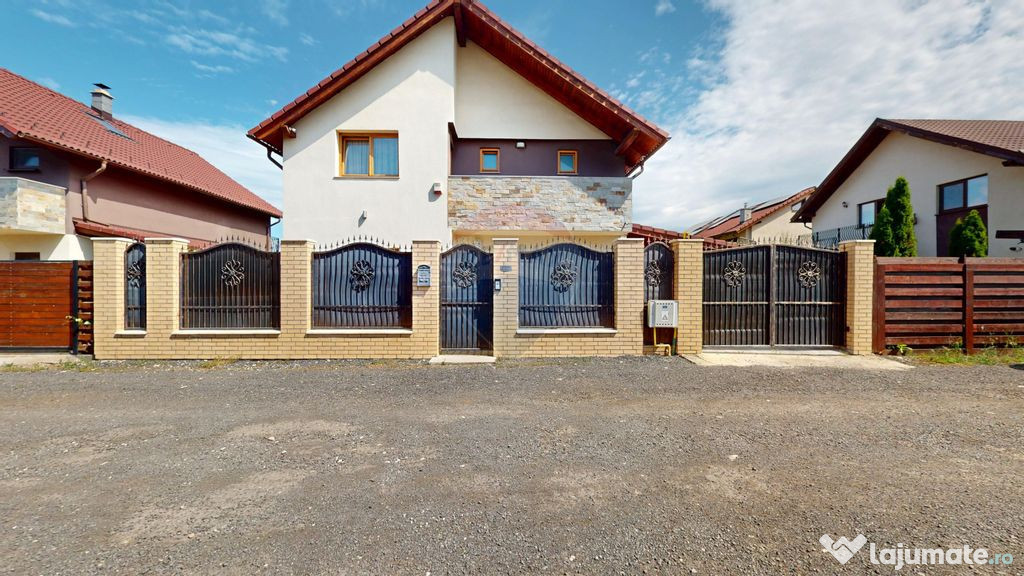 Casă modernă și spațioasă în cartierul Izvor ideal?...