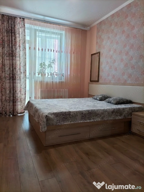 2 camere in zona Lipovei