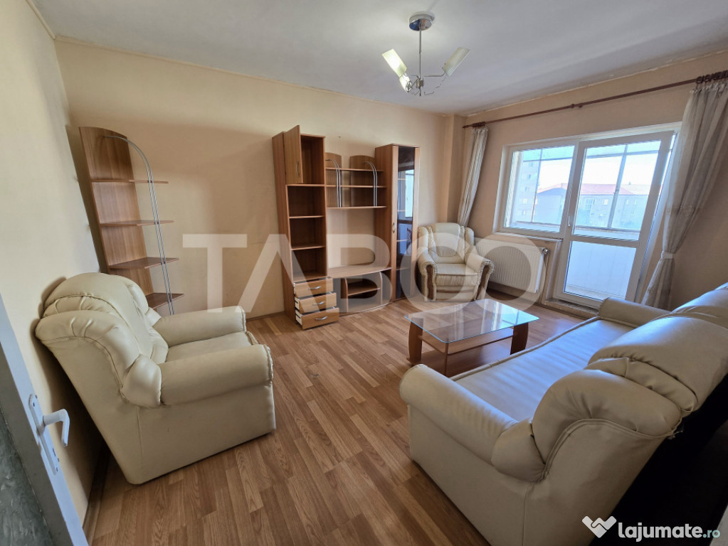 Apartament decomandat de vanzare 50 mp balcon lift Mihai Vit