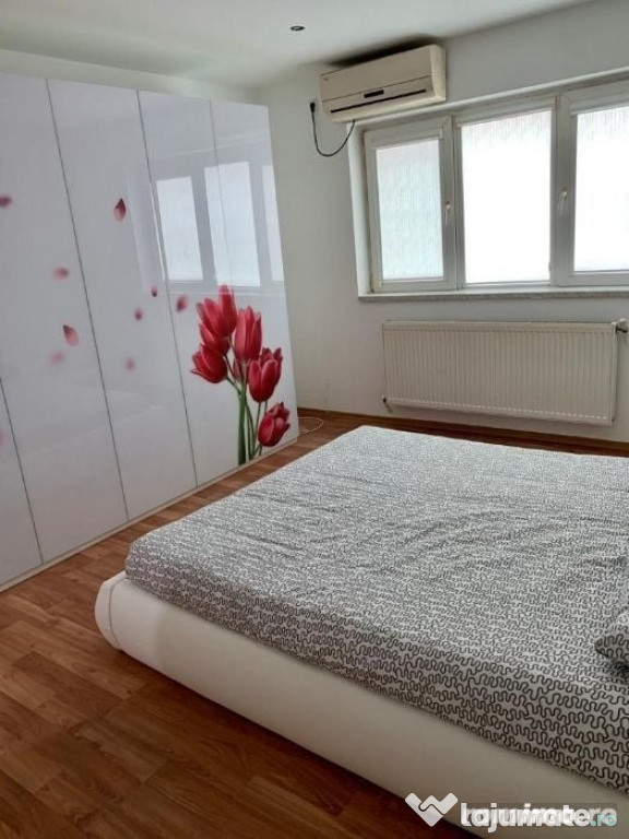 2 camere in zona Centru