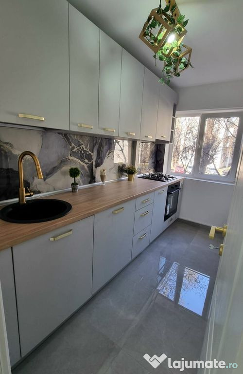 2 CAMERE RENOVAT MOBILAT ETAJ 1