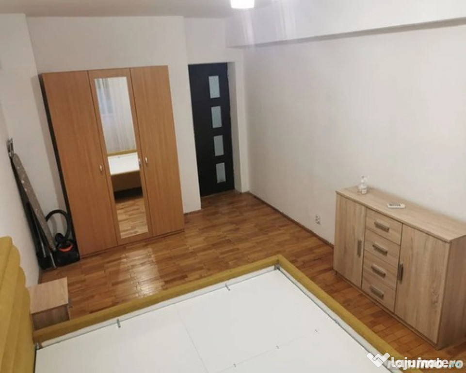 1 camera in zona Spitalului Judetean