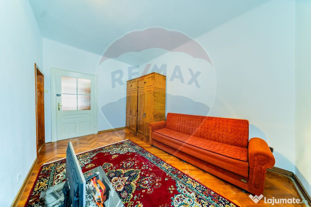 Apartament la casa in zona centrala