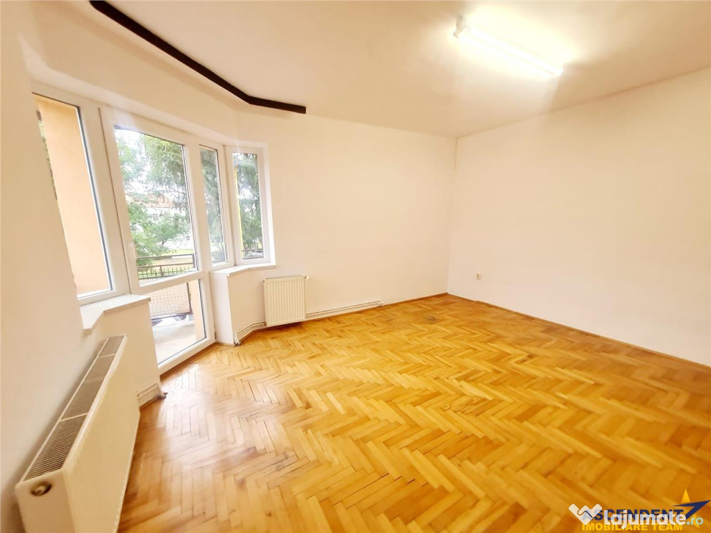 Rezidenta renovata integral,Florilor: locuinta birouri after