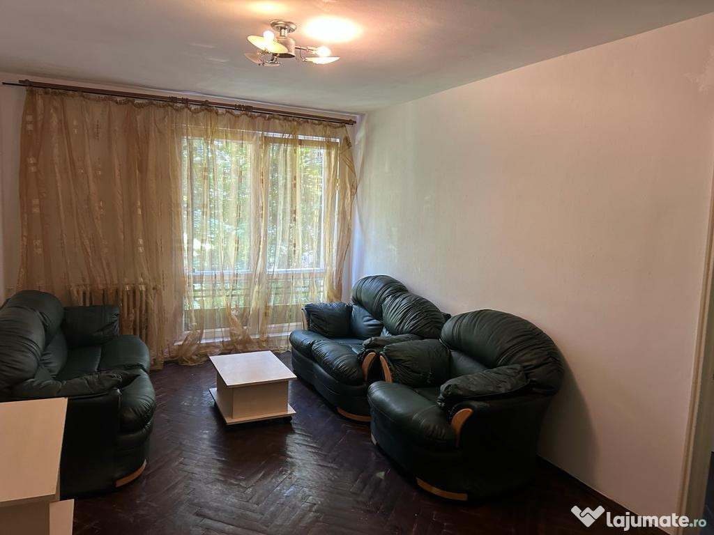 Inchiriere apartament 3 camere Piata Unirii, Iasi