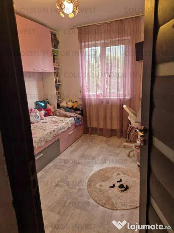 Apartament 2 camere, semidecomandat - zona 13 Decembrie