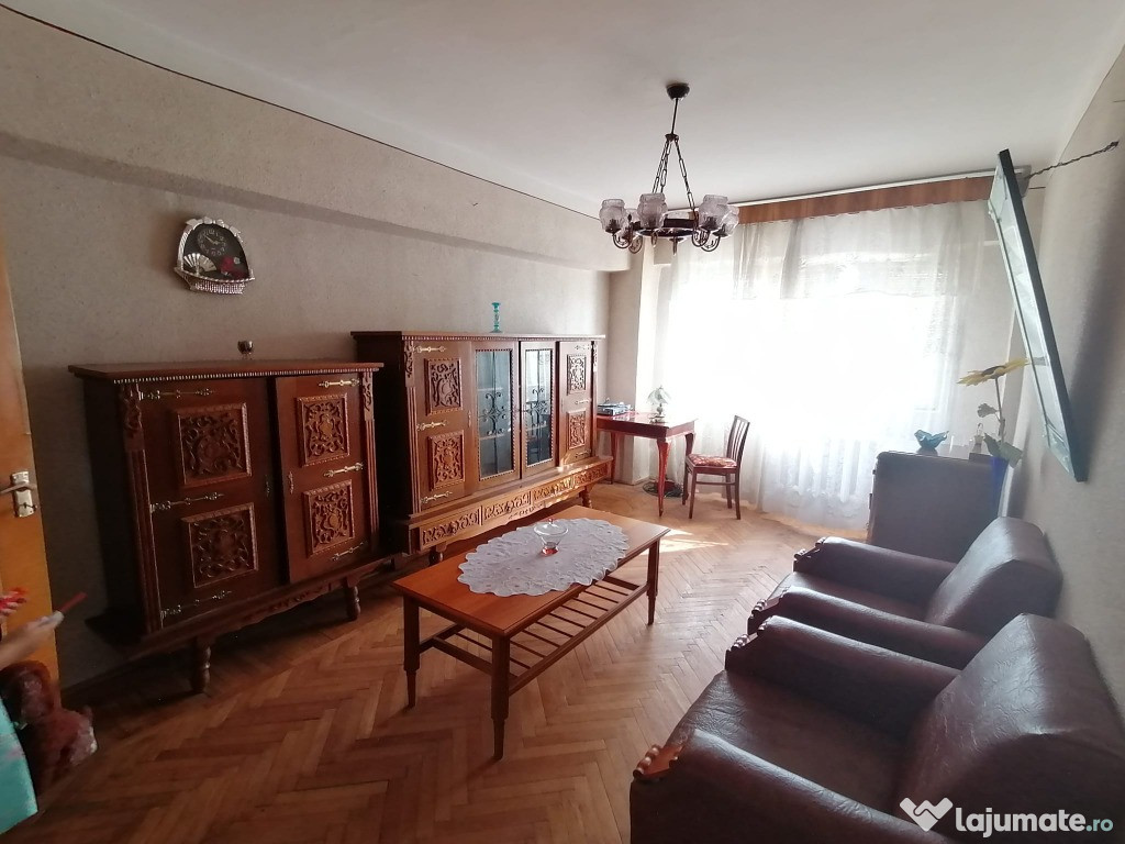 Apartament ULTRACENTRAL 4 camere Alexandria