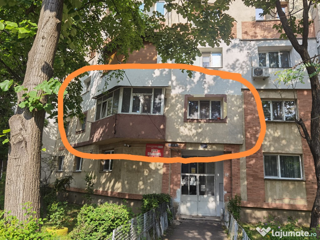 APARTAMENT 2 CAMERE DE VANZARE
