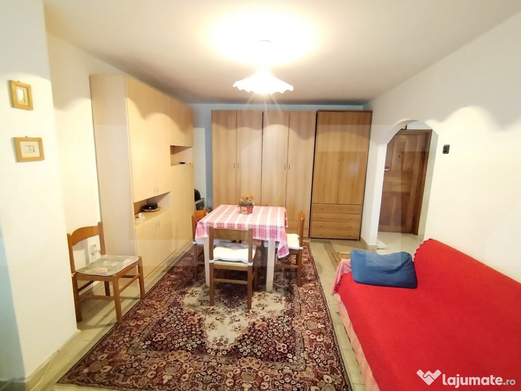 Apartament de doua camere, 58mp, zona Piata mare