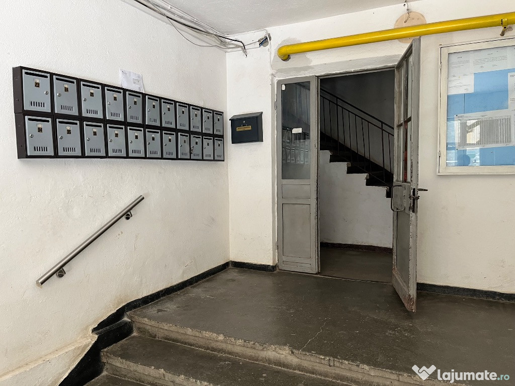 Apartament spațios 3 camere + 2 balcoane, zona turnuri Păcii Etaj 9/10