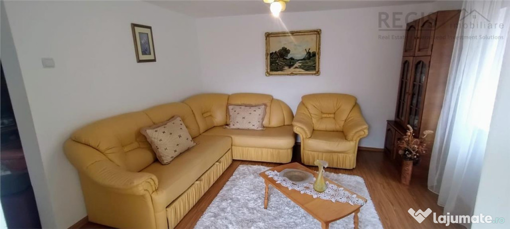 Casa renovata 4 camere cu teren 1800m Smeeni