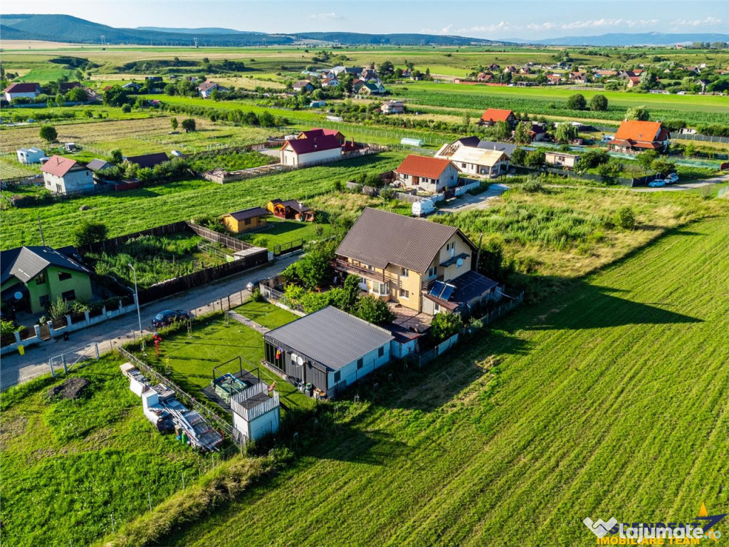 Refugiu elegant in Harman, Locuinta luminoasa, gradina propr