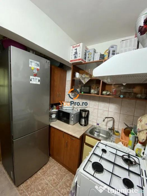 Garsoniera etaj 1 mobilata si utilata zona Buziasului