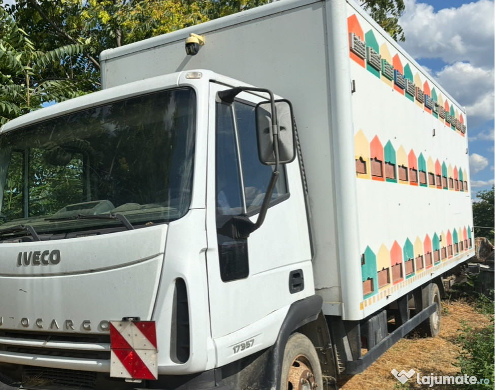 Camion apicol / pentru stupi