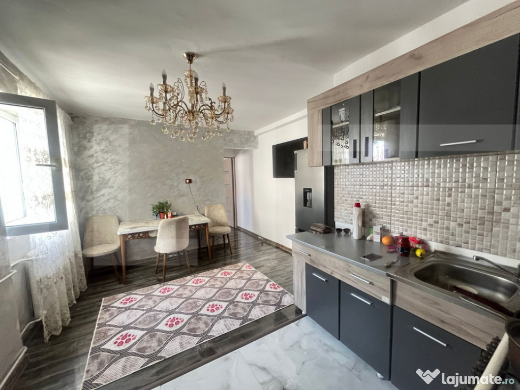 Apartament de 3 camere, etaj 3,Botosani