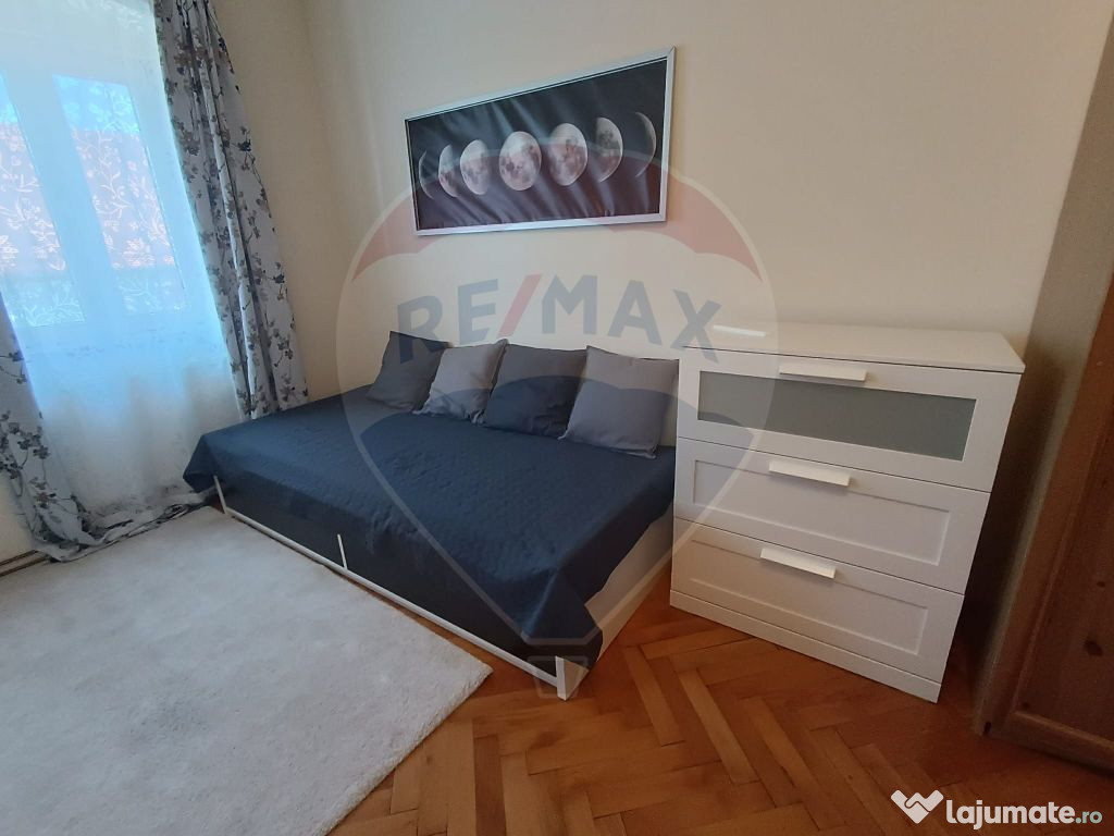 Apartament de inchiriat la 1 minut de Piata Mare
