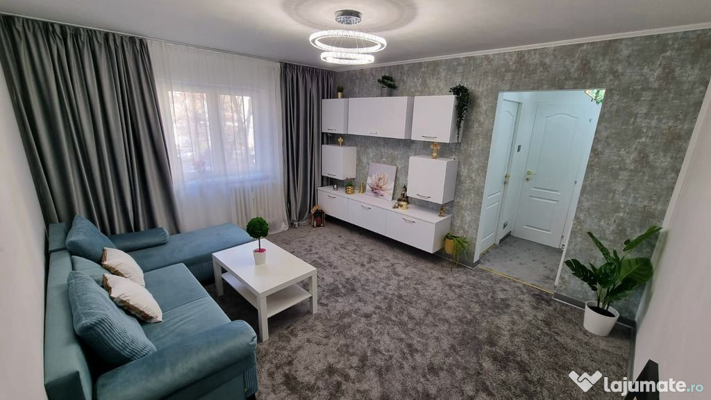 2 CAMERE RENOVAT MOBILAT ETAJ 1