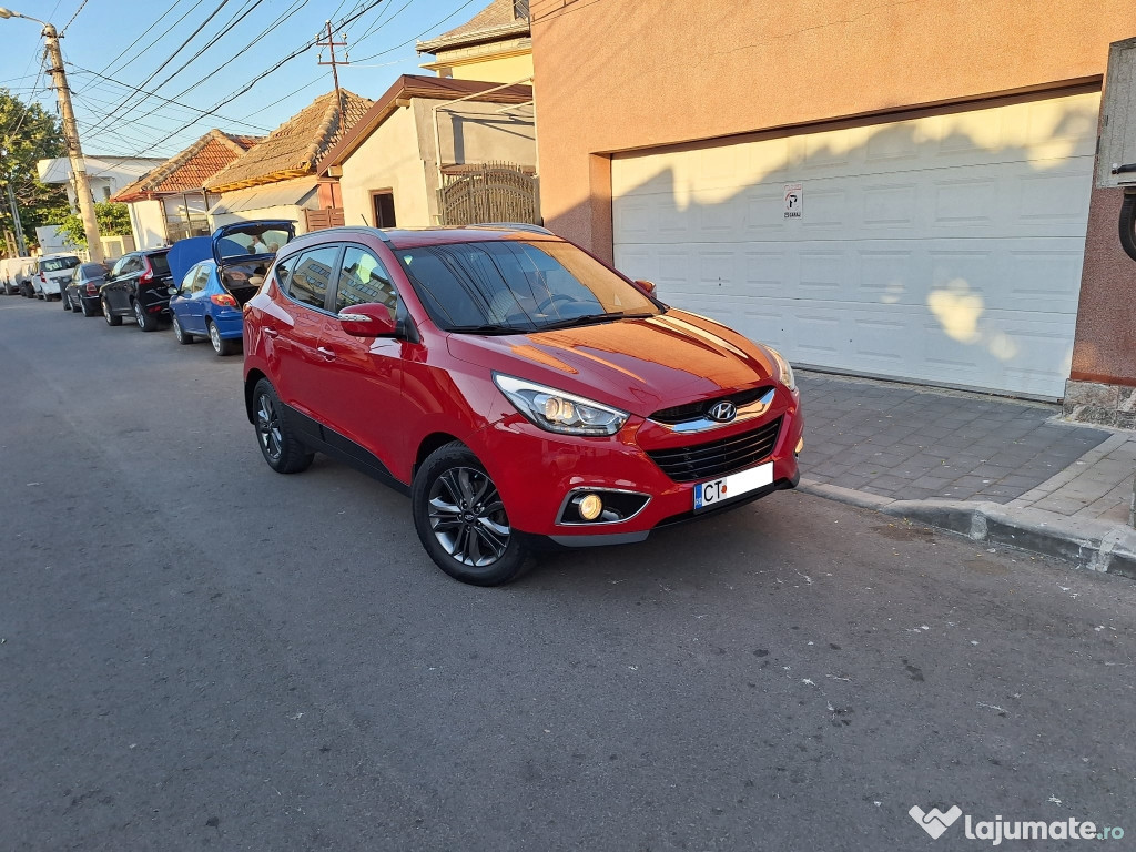 HYUNDAI IX35 ! 2015 ! CUTIE AUTOMATĂ ! 4X4 ! 116.000 KM !