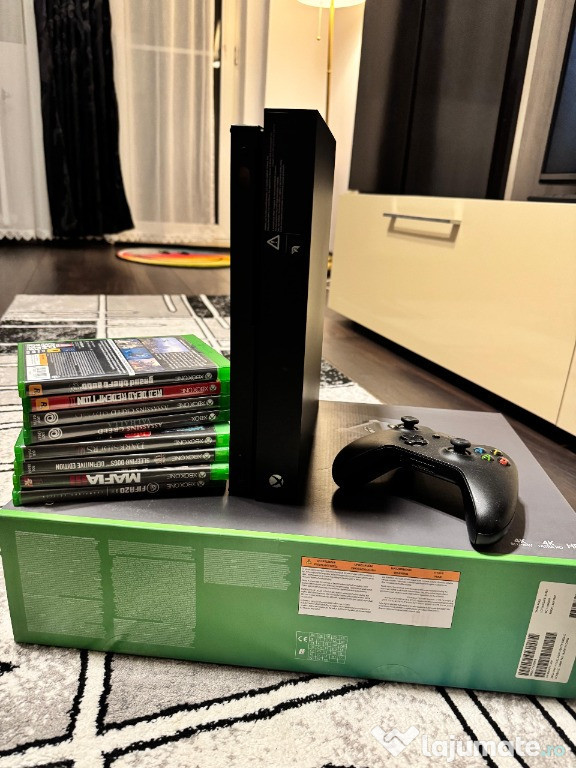 Xbox One X 1TB + Controller + 8 Jocuri | Stare impecabilă