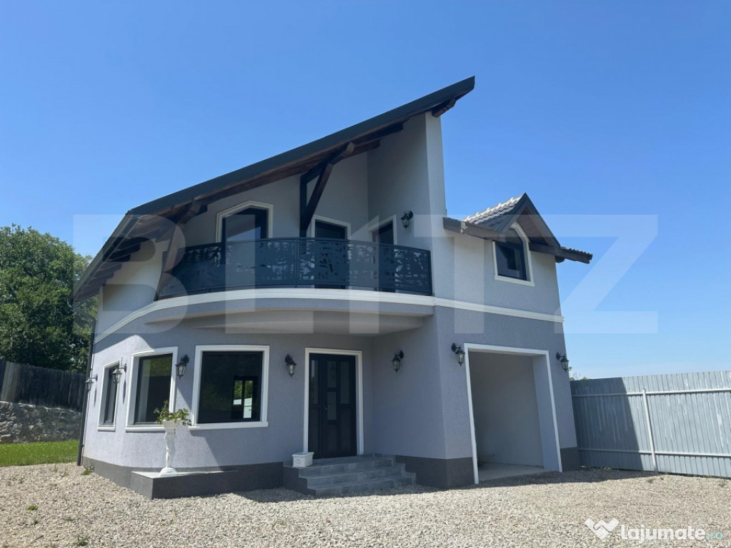 Casa NOUA de vanzare langa Brasov, zona linistita, 3 camere,