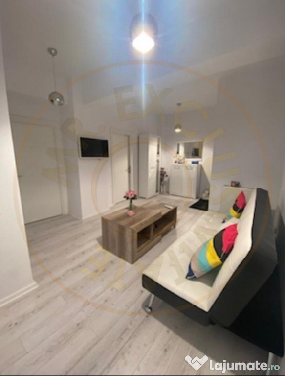 Inchiriere apartament 3 camere Teilor + loc de parcare, bloc