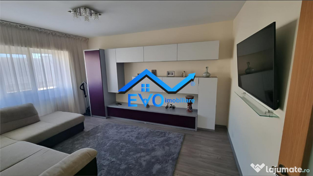 Apartament cu 2 camere, decomandat, aer conditionat, boxa, z