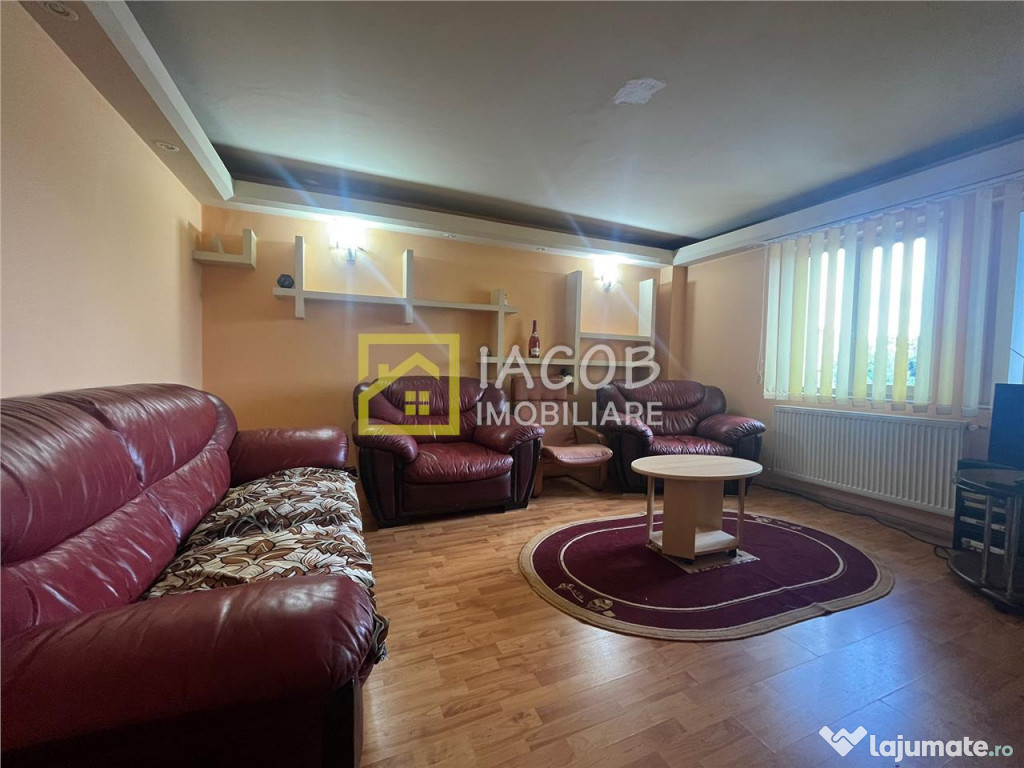 Apartament cu doua camere decomandate zona TIC-TAC