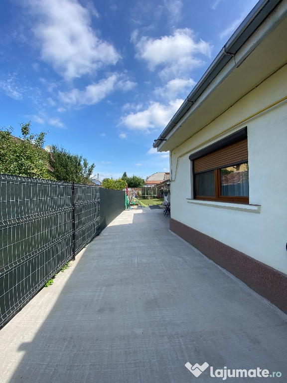 Casa zona piata de vechituri Satu Mare