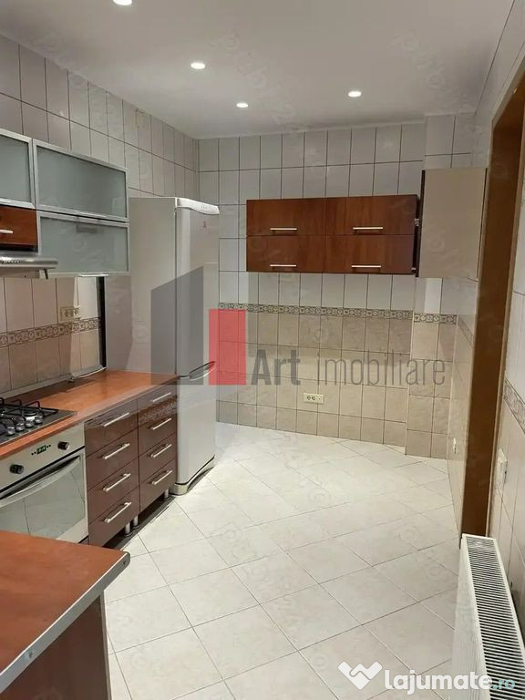 Casa de inchiriat in zona Mall Vitan