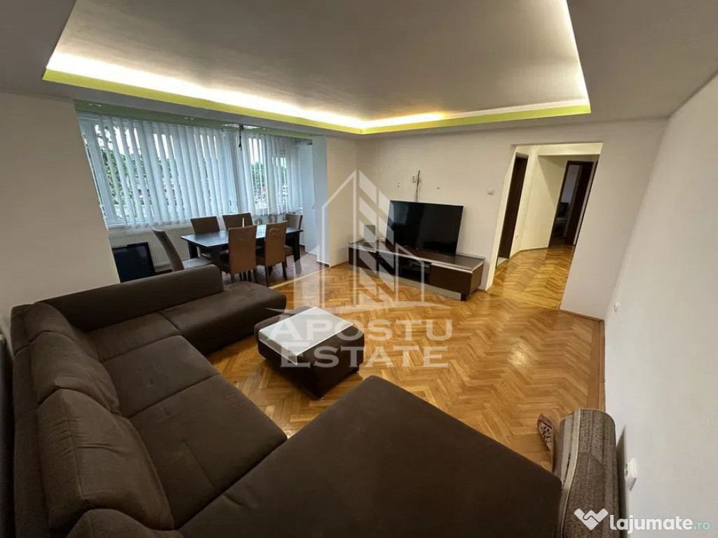 Apartament cu 4 camere, 2 bai, 2 balcoane,decomandat,Spit...