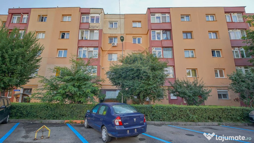 Garsonieră decomandata de renovat – Strada Sitarului, ...