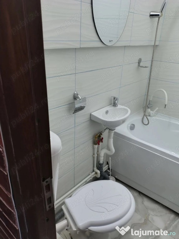 Frumoasa , GARSONIERA , baie cu wc si dus