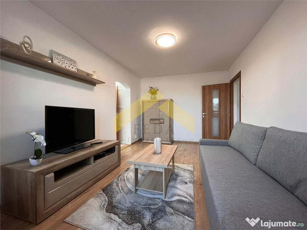 Apartament 3 camere de inchiriat Micalaca, zona Miorita