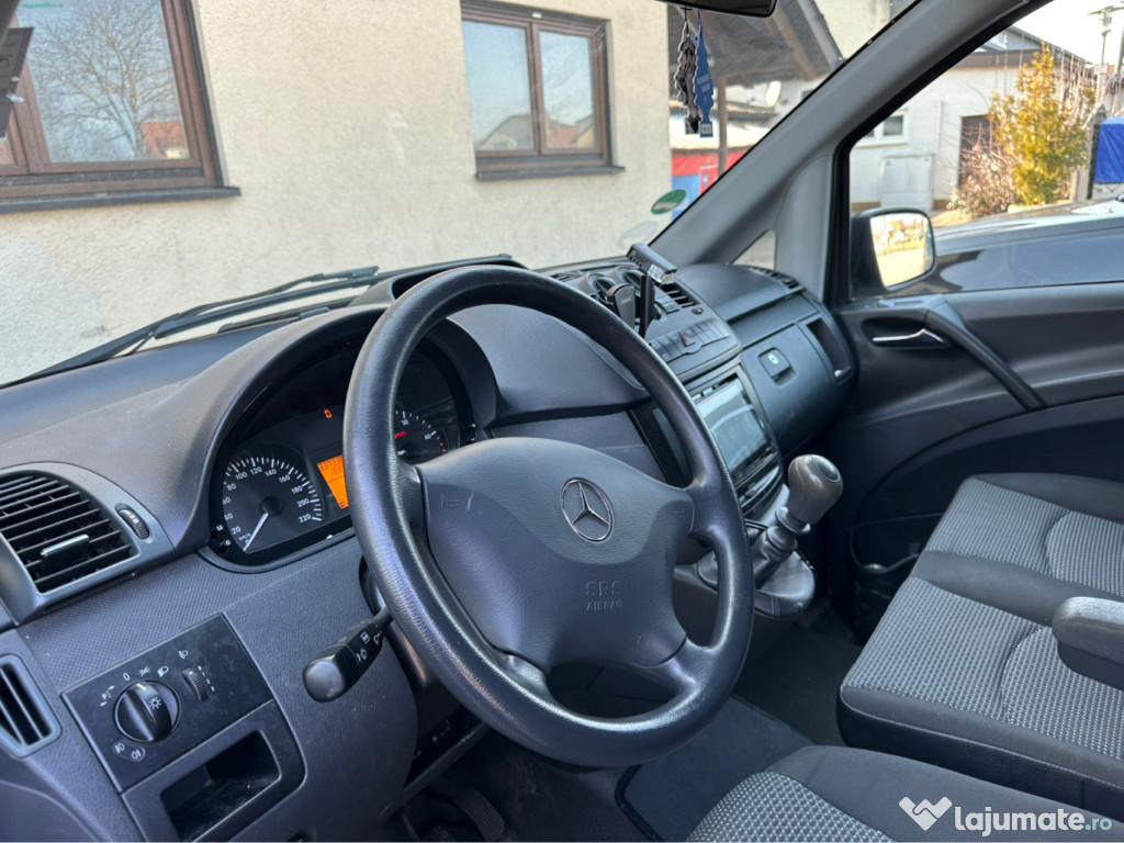 Vînd mercedes vito 9 locuri motor 2.2 136 cai