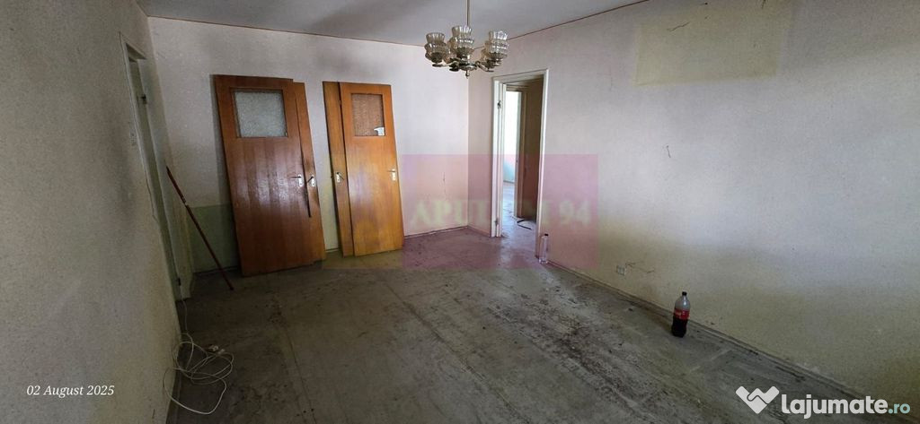 Vanzare apartament 3 camere Prelungirea Ghencea-Raul Doamnei
