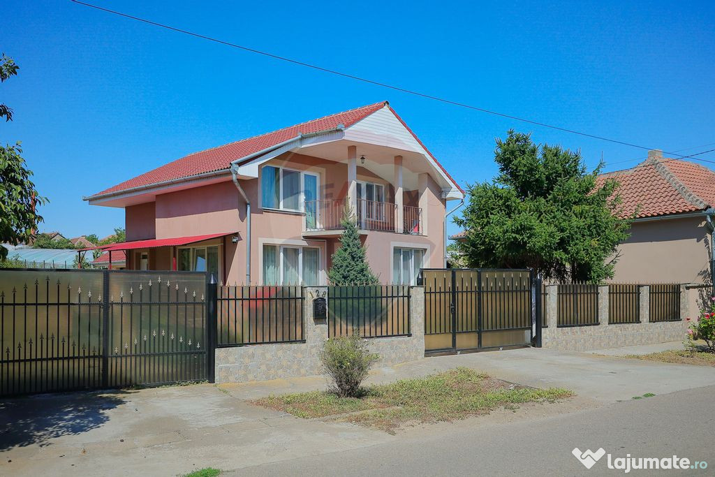De vânzare casă cu 3 camere și teren 950 mp în Mihai ...
