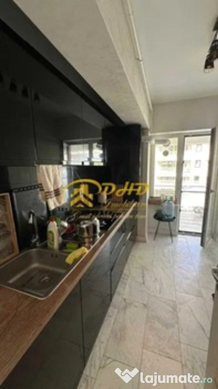 Apartament cu 2 camere situat în zona Royal Town