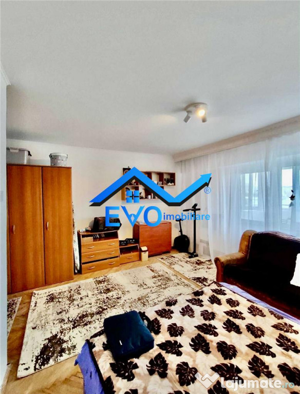 Apartament o camera, de , decomandat, 40mp, CUG, soseaua Nic