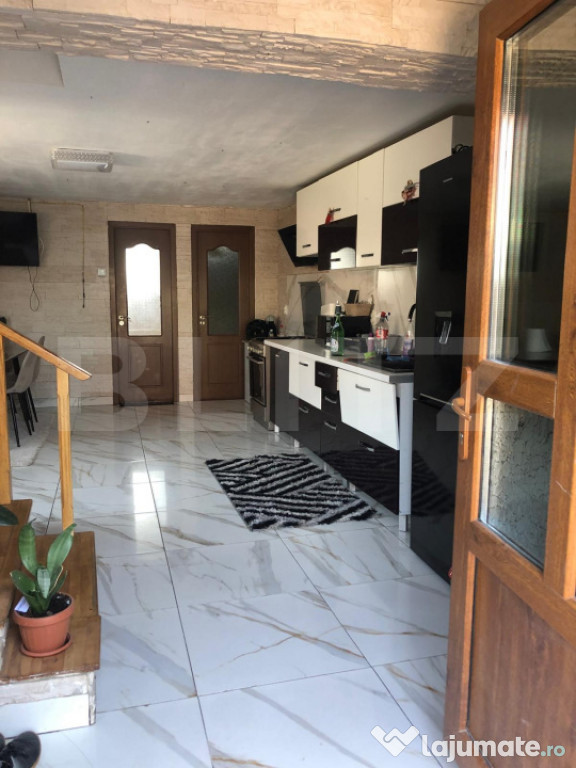???? Casă de vânzare în Săcele – Zona Turches