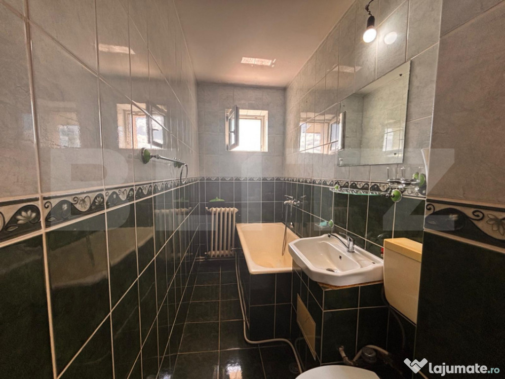 Apartement cu 2 camere, 44 mp, zona centrala