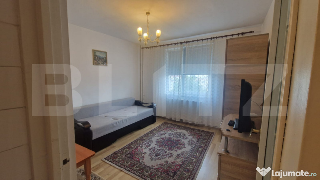 Apartament cu 2 camere, etaj intermediar, luminos, circular