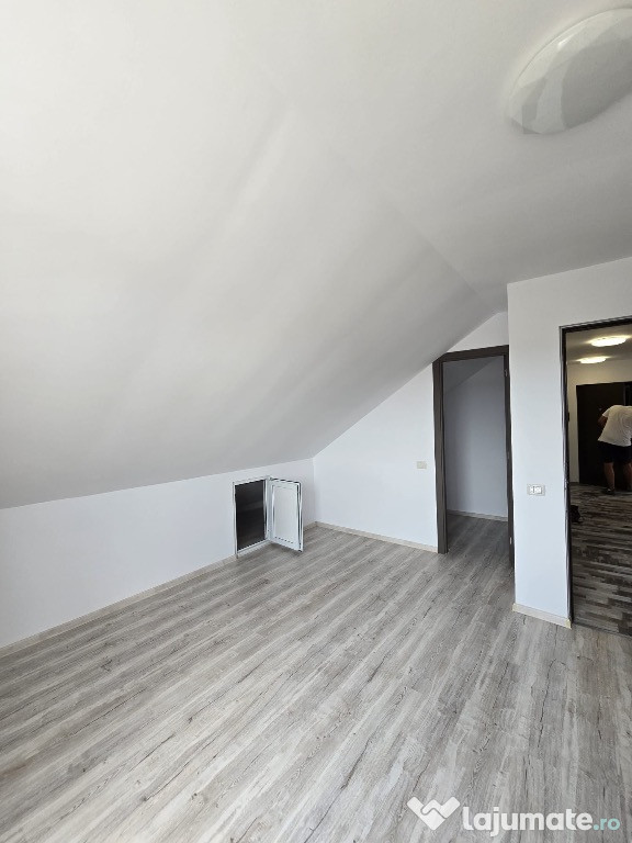 Apartament 3 camere - Burdujeni