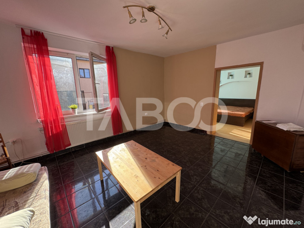 Casa de inchiriat cu 5 camere pet friendly in zona Lazaret S