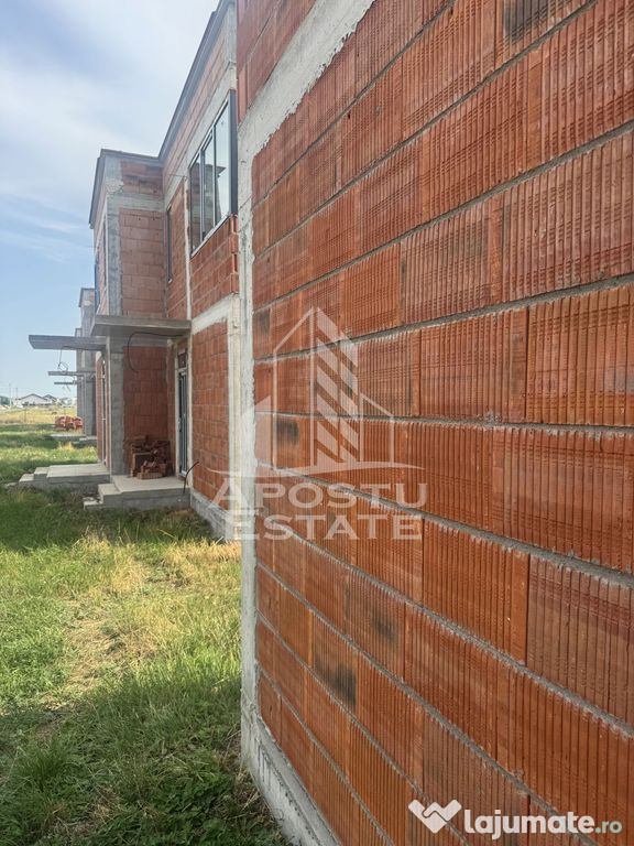 Duplex cu toate utilitatiile in Mosnita Noua