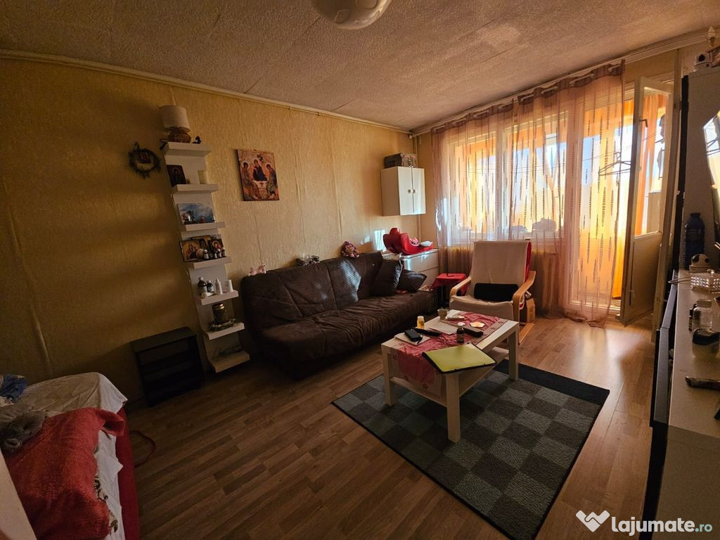 APARTAMENT 2 CAMERE DECOMANDAT/ Titan / 1 Decembrie 1918