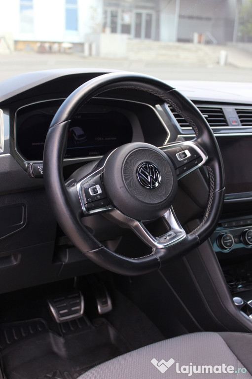 Volkswagen Tiguan R-Line,2.0 TDI, 190 CP,