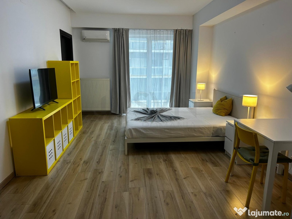 Studio Dublu l Timpuri Noi l De Vanzare
