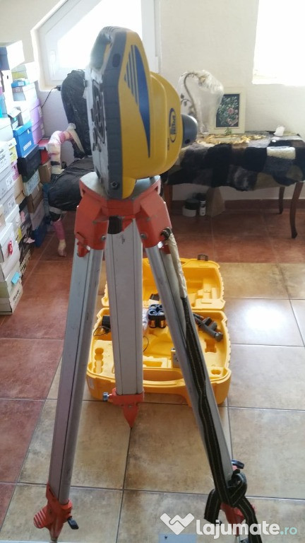 Laser Rotativ Spectra HV301 cu Trepied